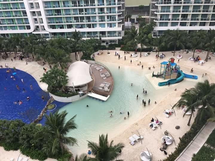 Azure Urban Resort Res. Paranaque City Exterior foto