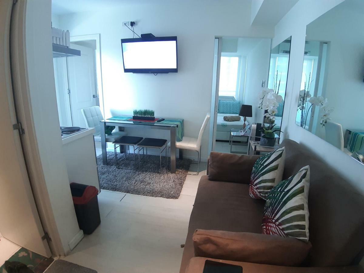Azure Urban Resort Res. Paranaque City Exterior foto